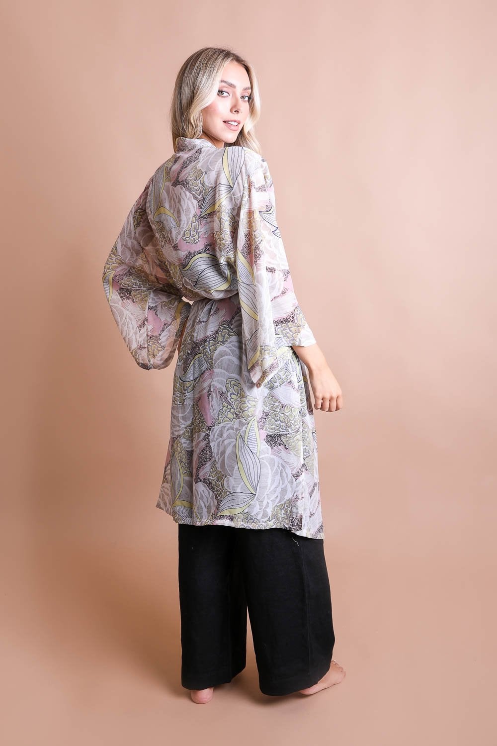 Ikebana Kimono - Boho Vida